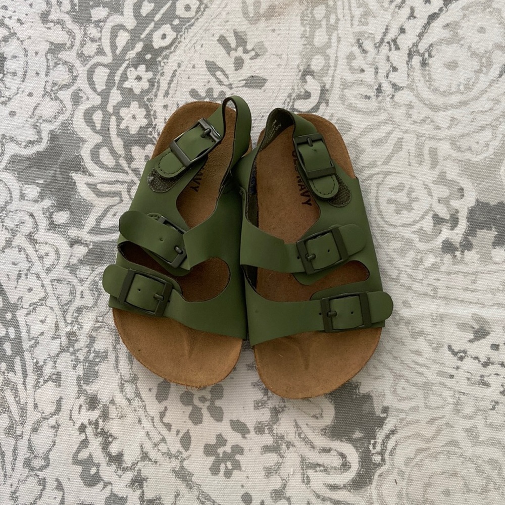 Old Navy sandals